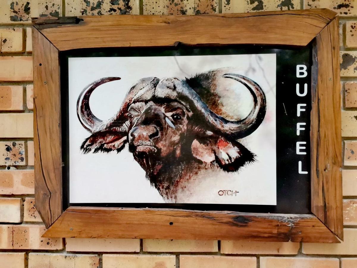 Buffalo Marloth Park Extérieur photo
